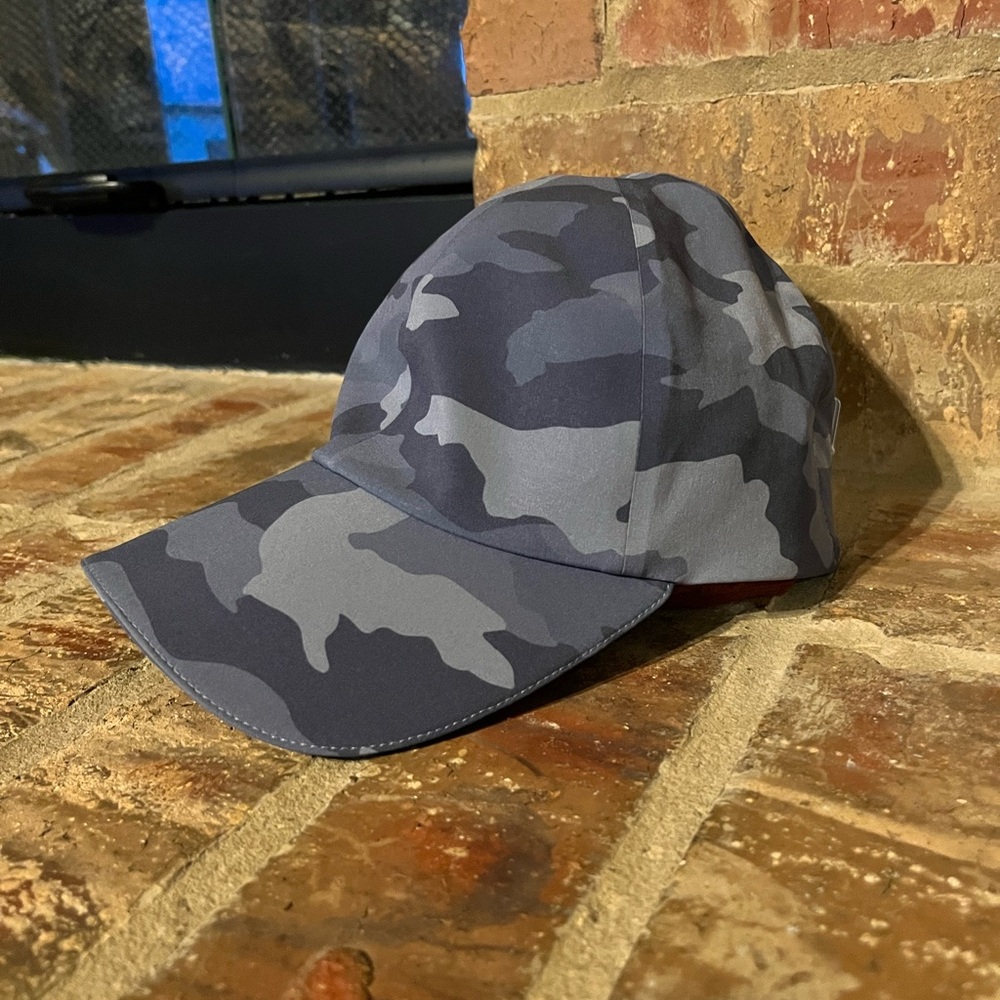 NWT Lululemon Fast and Free Running Hat- grey purple camouflage